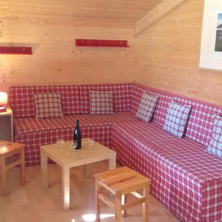 Chalet 3 Pieces Avec Terrasse - 6 Personnes - Api-1-52-609 *
