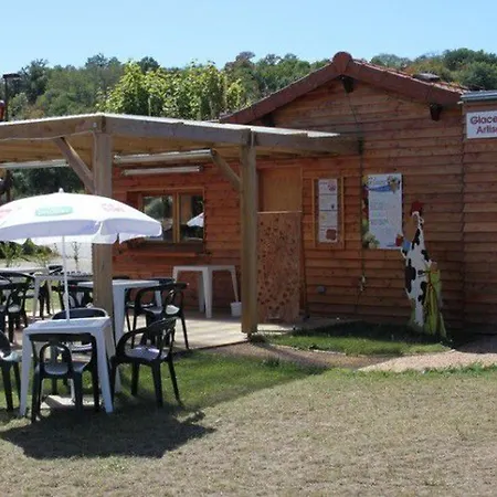Chalet 3 Pieces Avec Terrasse - 6 Personnes - Api-1-52-609 Lempdes sur Allagnon